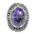 Design artisanal traditionnel avec anneau de pierre gemme en argent sterling et charoite 925